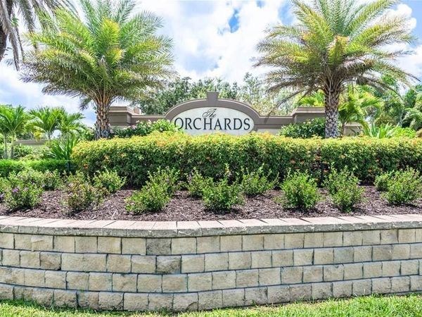 7822 Gardner DR, Unit 6-101, NAPLES, FL 34109