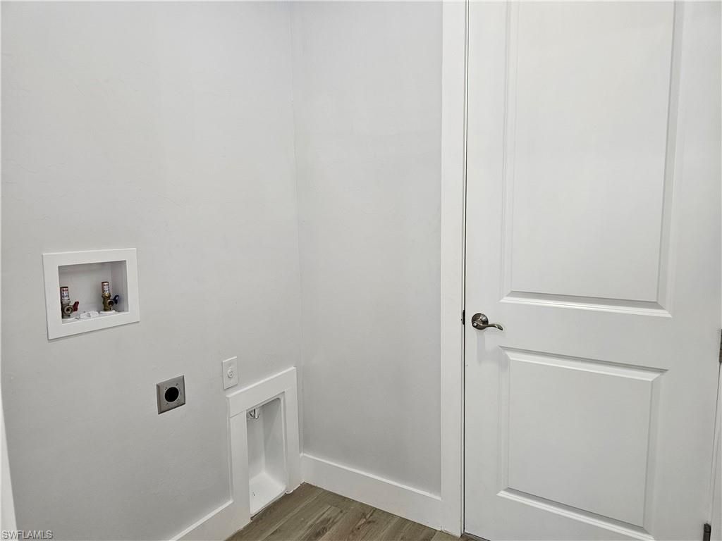 1425 NW 1st St, Cape Coral, FL 33993 Photo