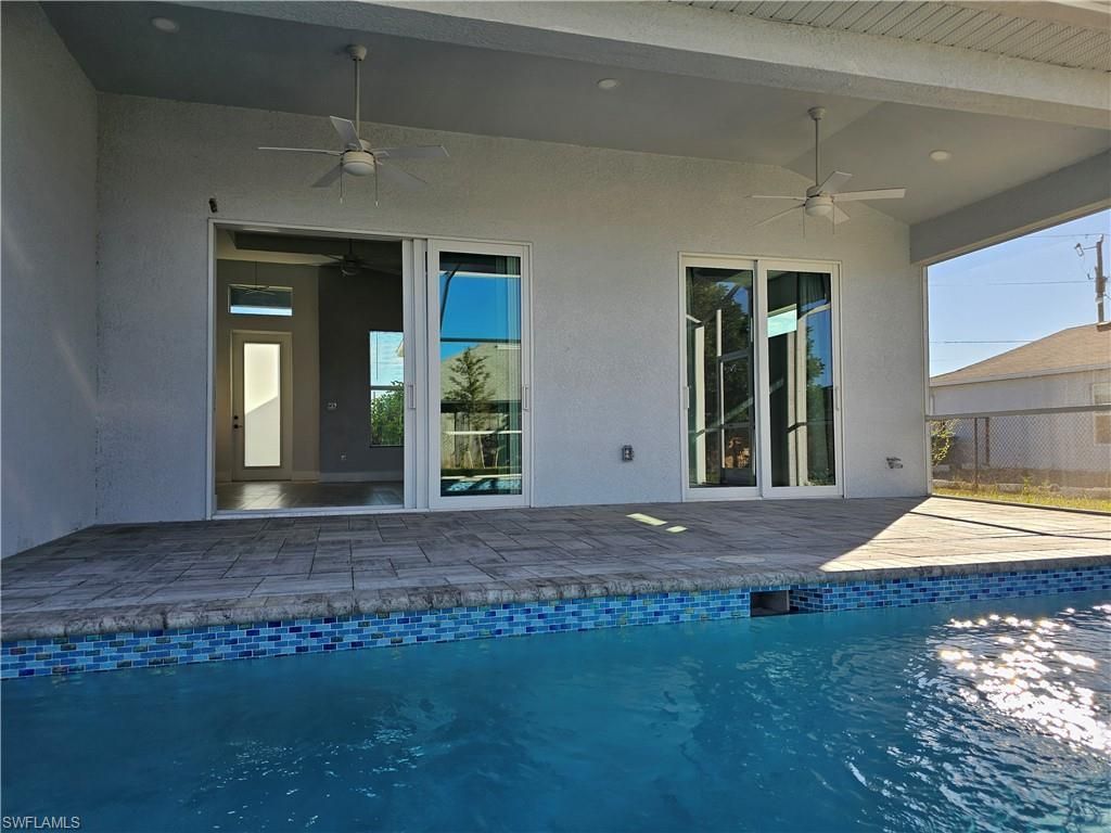 1425 NW 1st St, Cape Coral, FL 33993 Photo