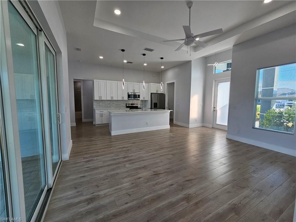 1425 NW 1st St, Cape Coral, FL 33993 Photo