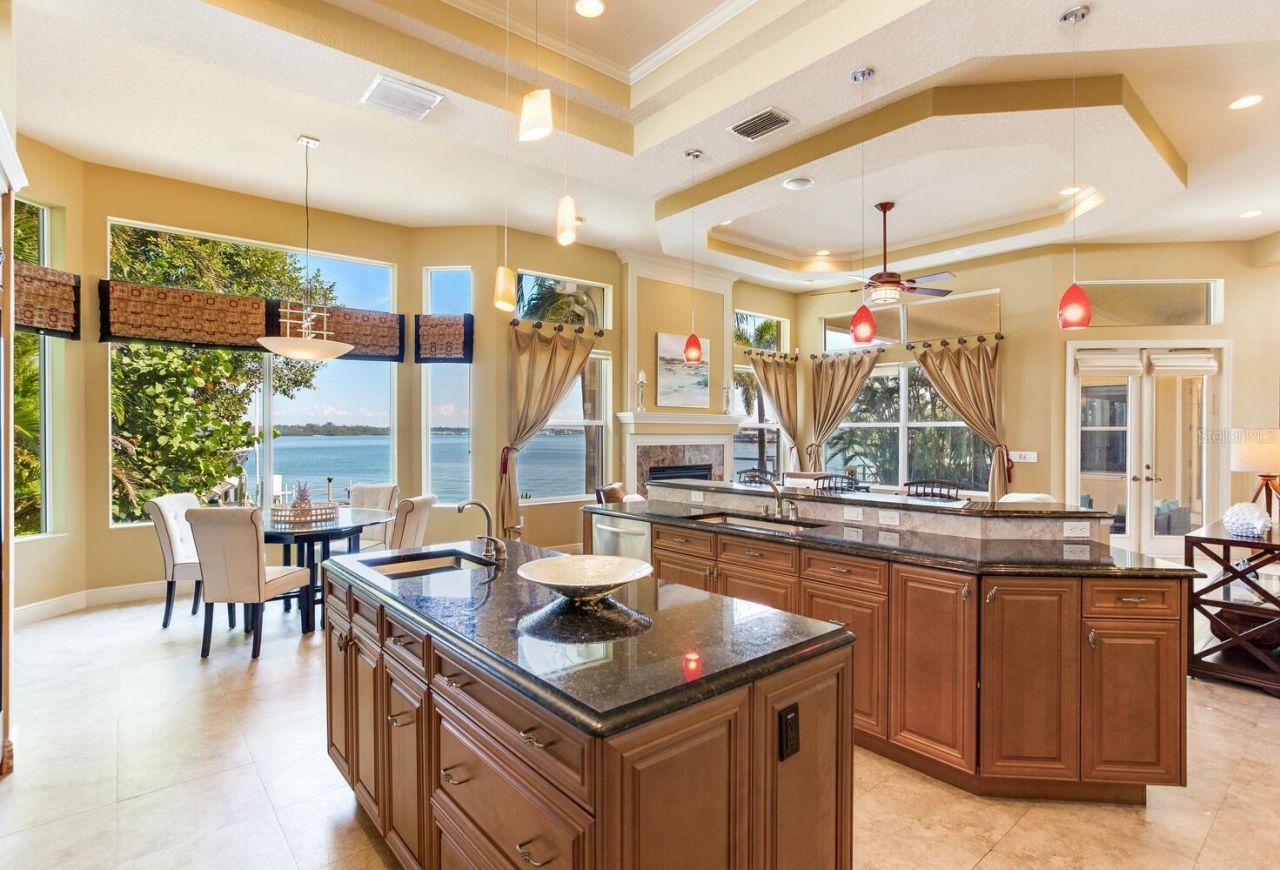 17371 Kennedy Drive, North Redington Beach, FL 33708 Photo