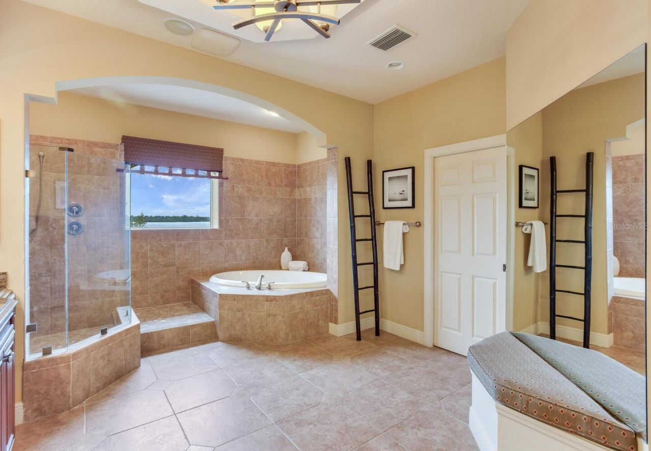 17371 Kennedy Drive, North Redington Beach, FL 33708 Photo