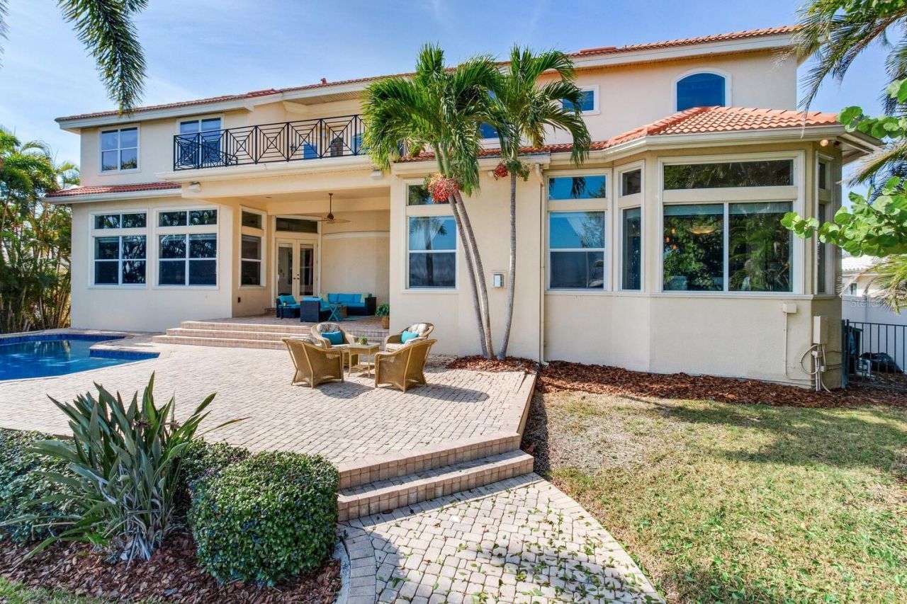 17371 Kennedy Drive, North Redington Beach, FL 33708 Photo