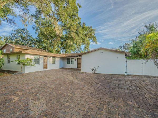 3607 E HANNA AVENUE, TAMPA, FL 33610