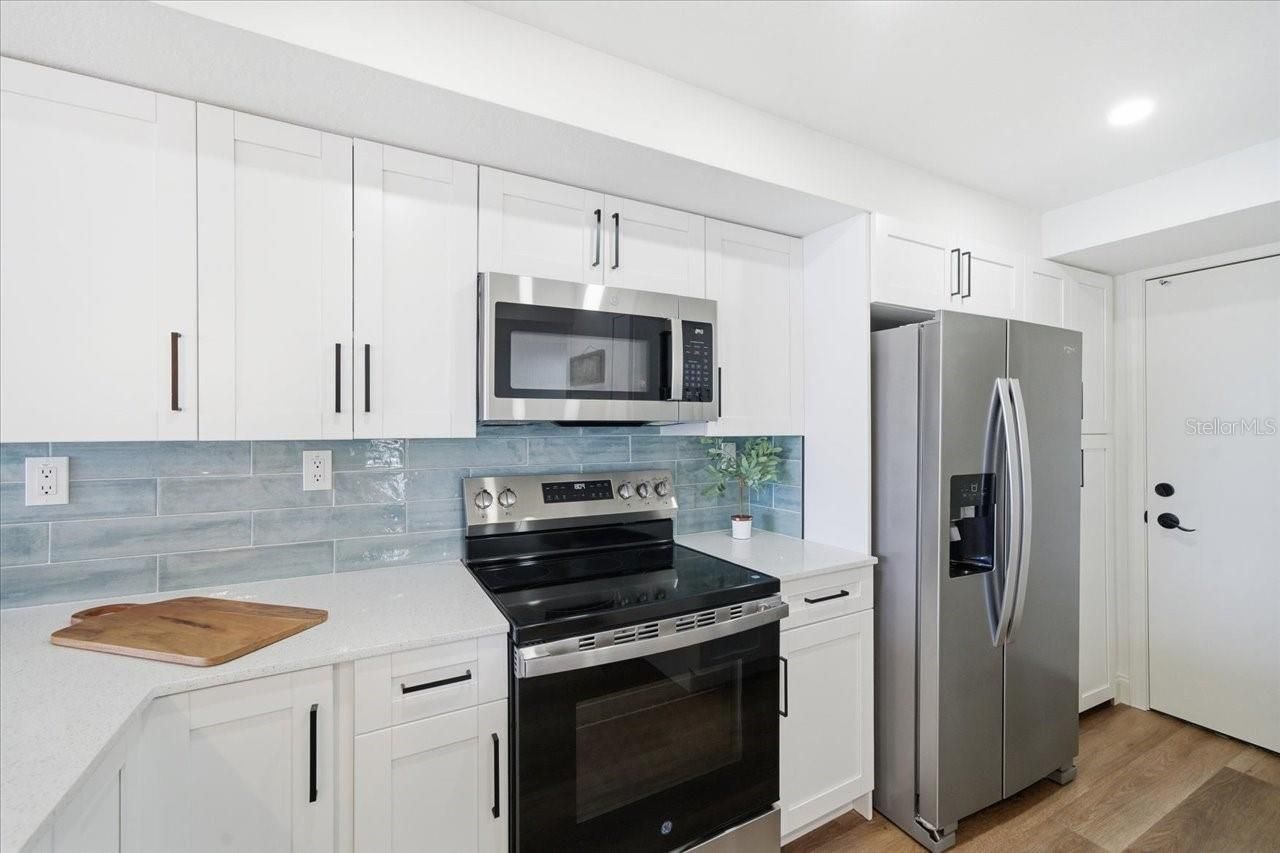7400 Sun Island Drive S, Unit 202, South Pasadena, FL 33707 Photo
