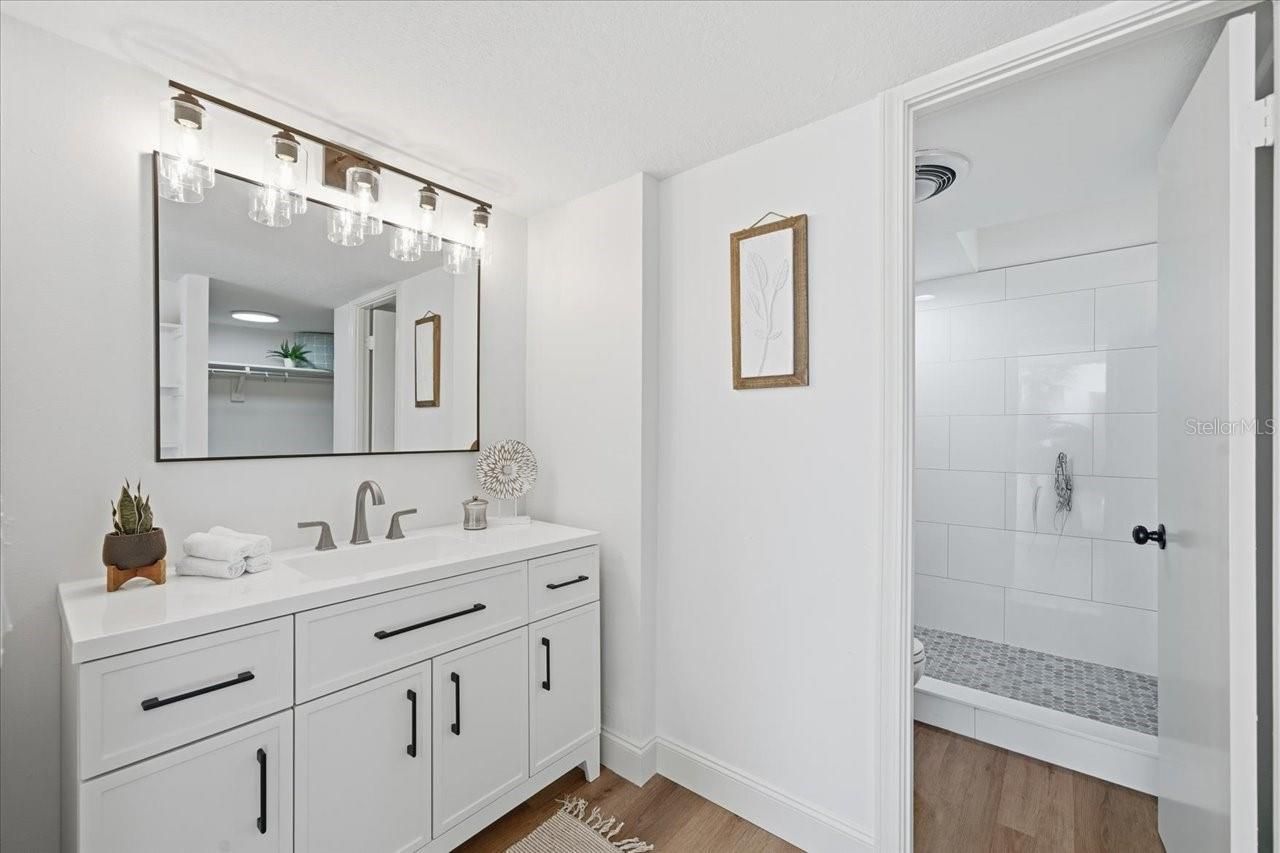 7400 Sun Island Drive S, Unit 202, South Pasadena, FL 33707 Photo