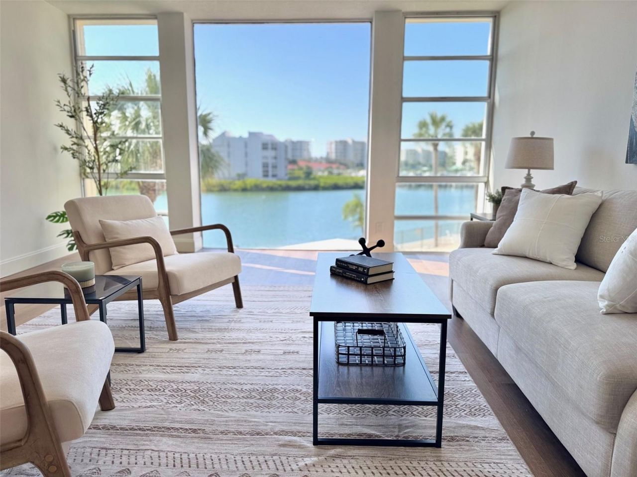 7400 Sun Island Drive S, Unit 202, South Pasadena, FL 33707 Photo