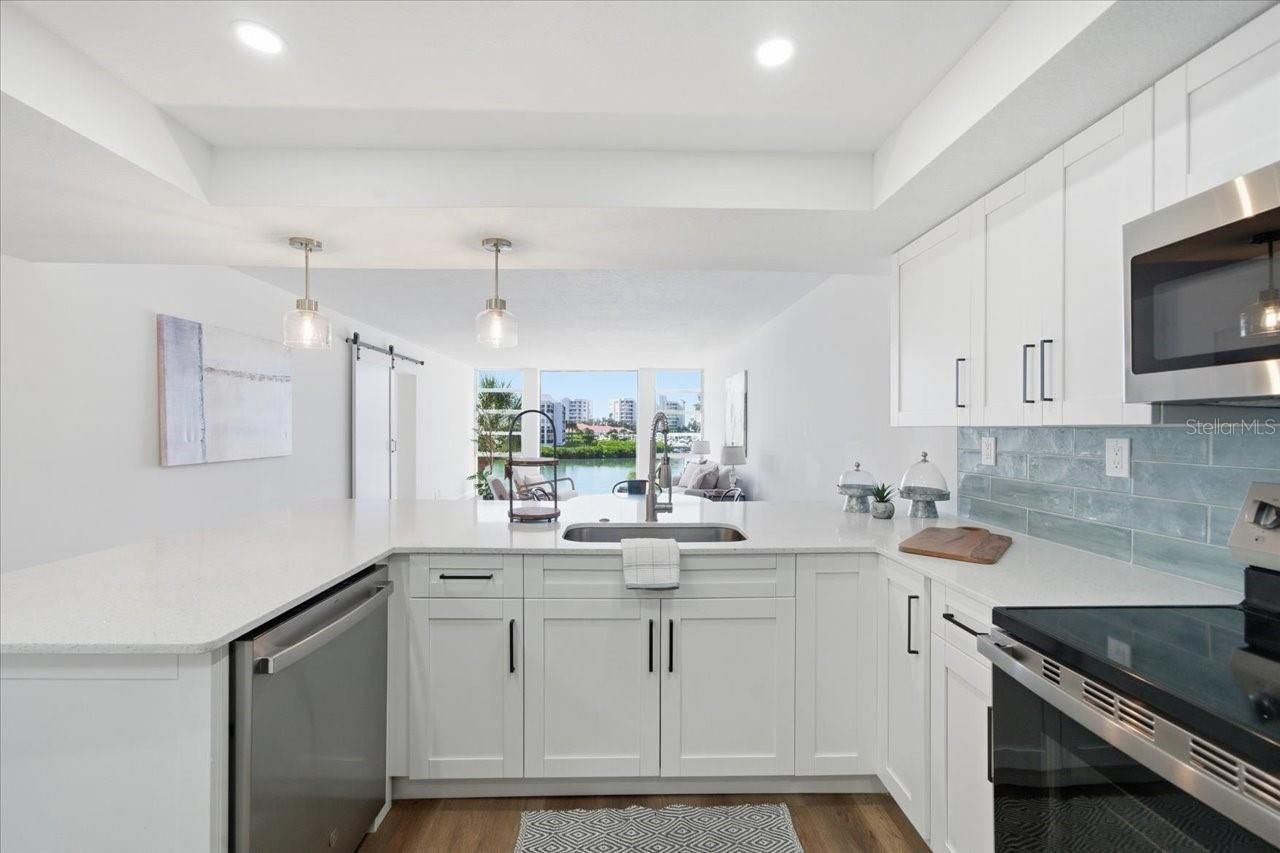 7400 Sun Island Drive S, Unit 202, South Pasadena, FL 33707 Photo