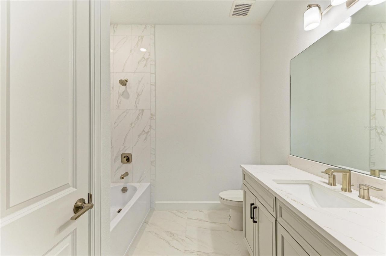 3303 Vicenza Ct, Lakewood Ranch, FL 34211 Photo