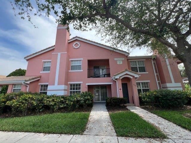 132 SW Peacock Boulevard, Unit 17-104, Port Saint Lucie, FL 34986 Photo