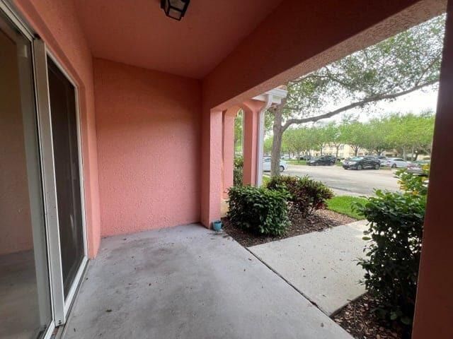 132 SW Peacock Boulevard, Unit 17-104, Port Saint Lucie, FL 34986 Photo