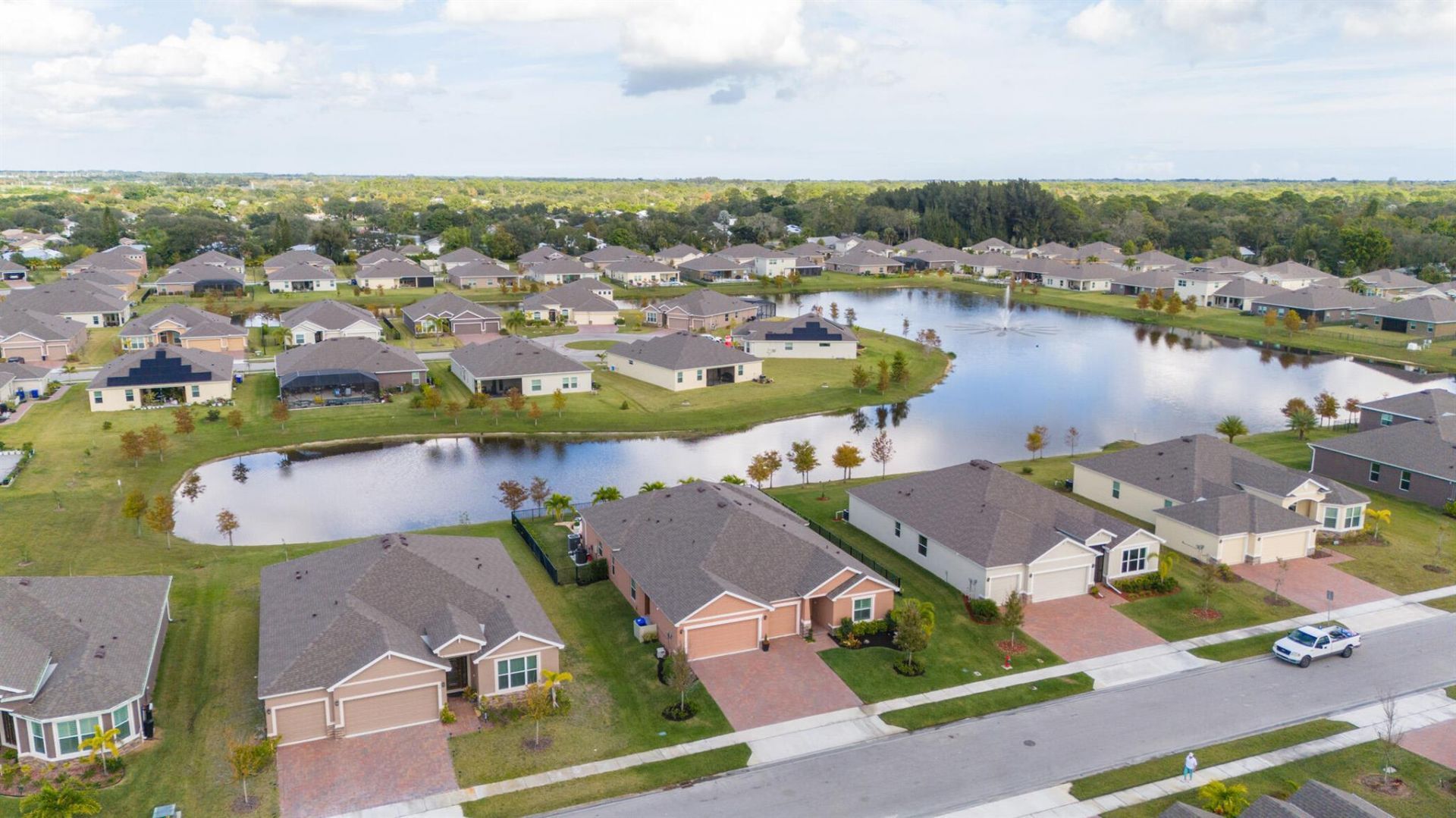 6 52nd Square, Vero Beach, FL 32968 Photo