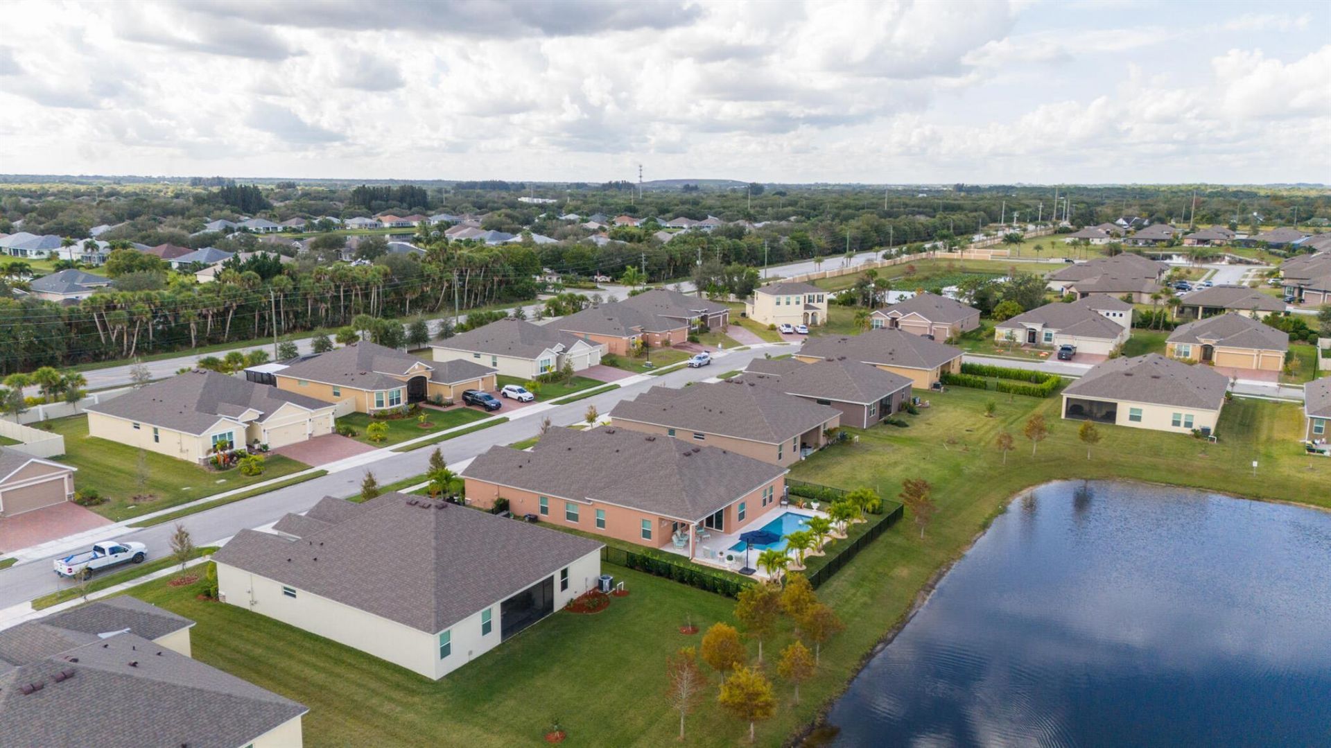 6 52nd Square, Vero Beach, FL 32968 Photo