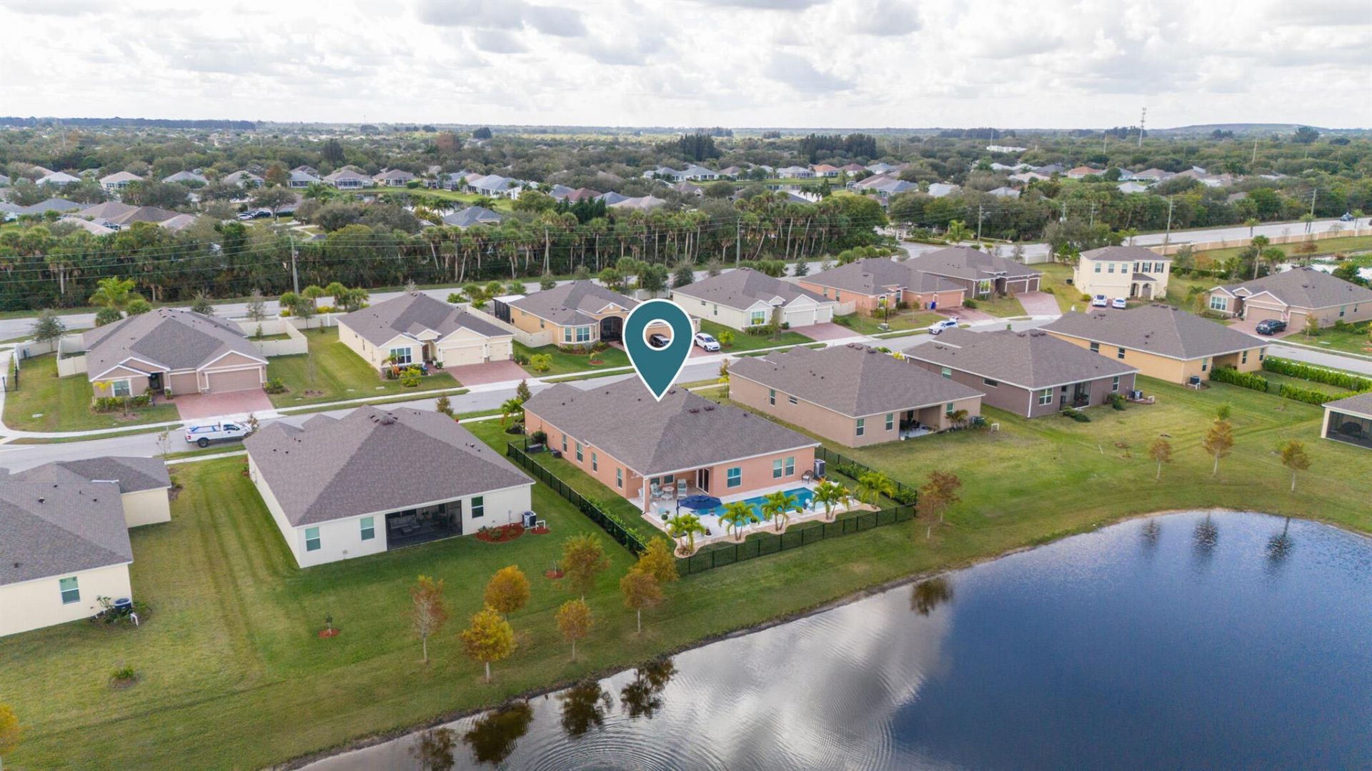 6 52nd Square, Vero Beach, FL 32968 Photo