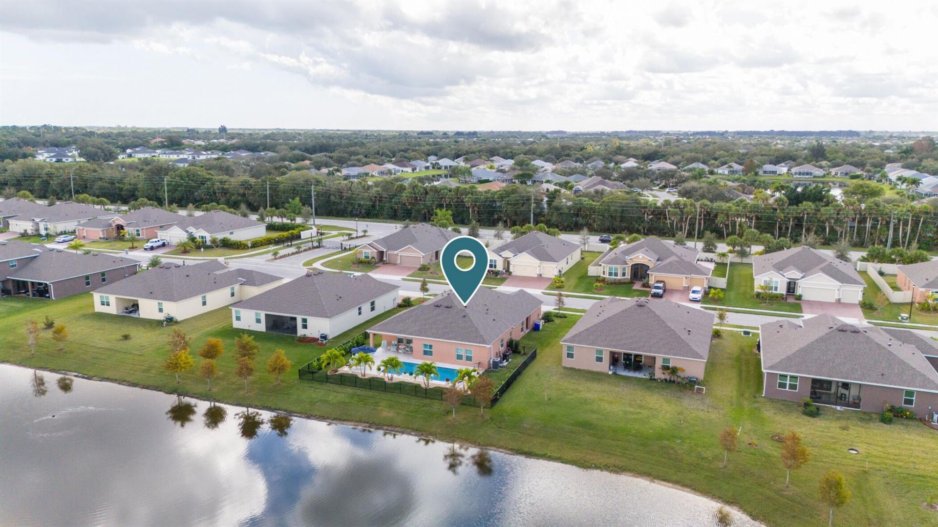 6 52nd Square, Vero Beach, FL 32968 Photo