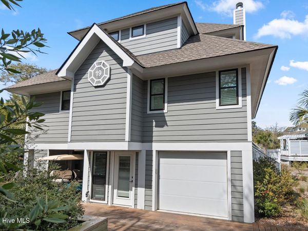 121 N Bald Head Wynd, Unit 19, Bald Head Island, NC 28461