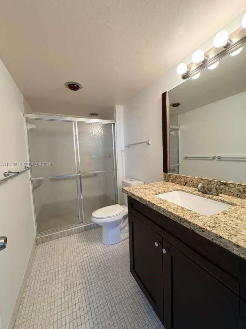 7051 Environ Blvd, Unit 632, Lauderhill, FL 33319 Photo