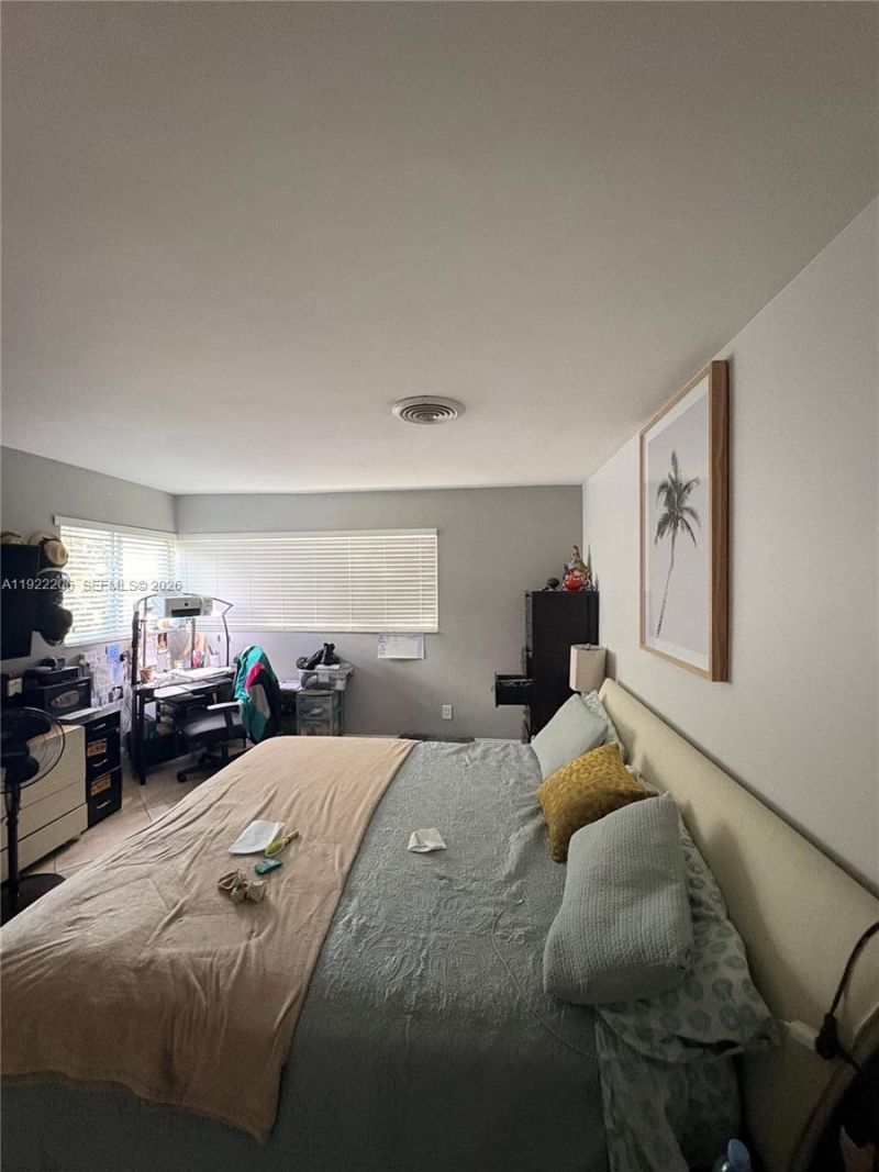 12125 NE 2nd Ave, North Miami, FL 33161 Photo