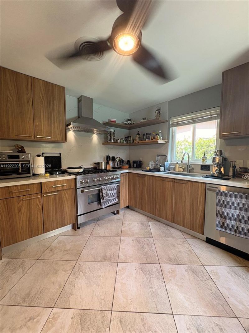 12125 NE 2nd Ave, North Miami, FL 33161 Photo