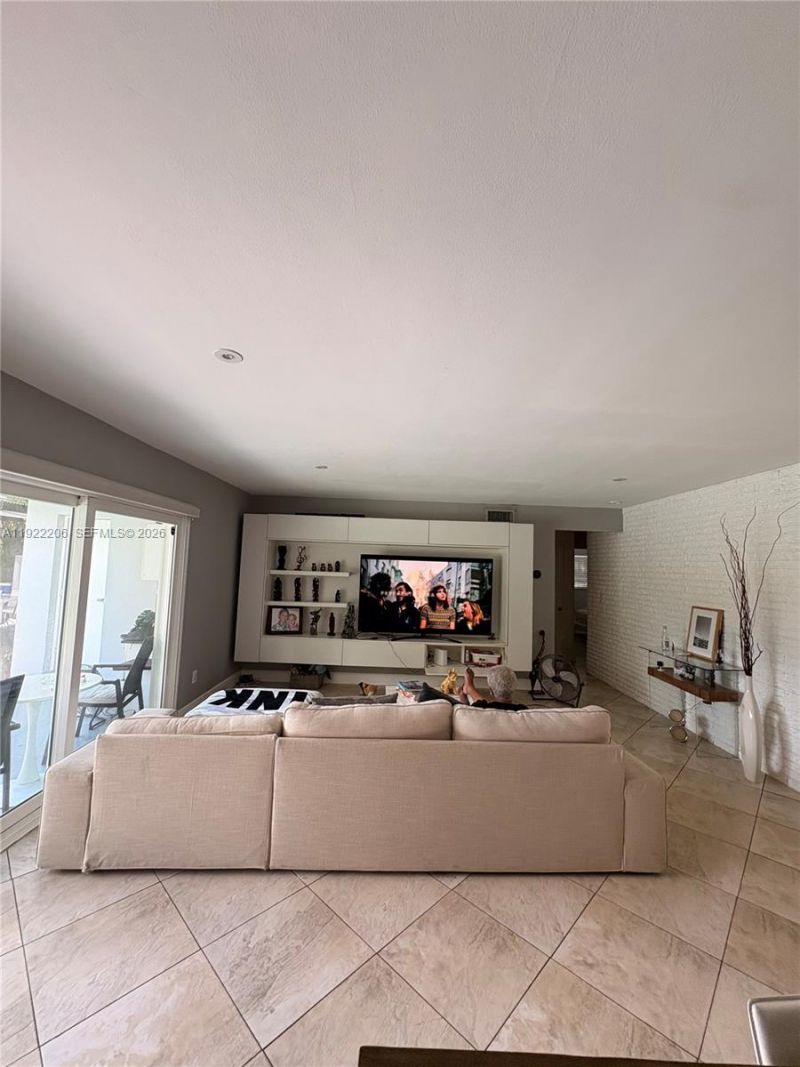 12125 NE 2nd Ave, North Miami, FL 33161 Photo