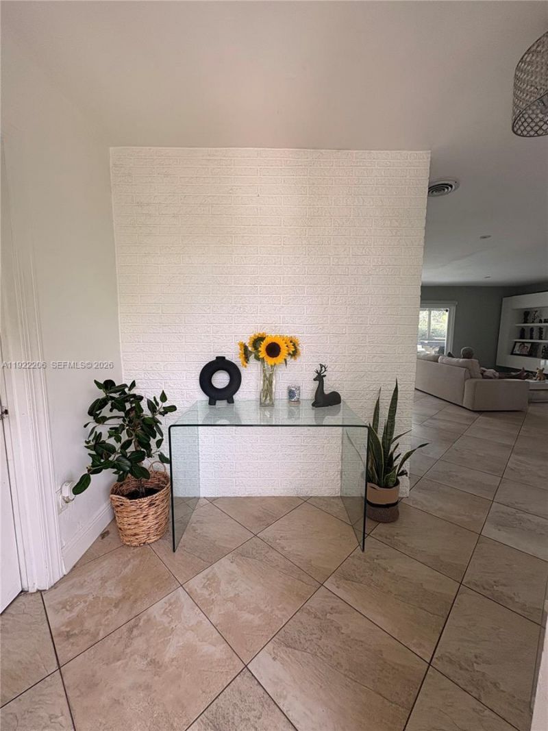 12125 NE 2nd Ave, North Miami, FL 33161 Photo