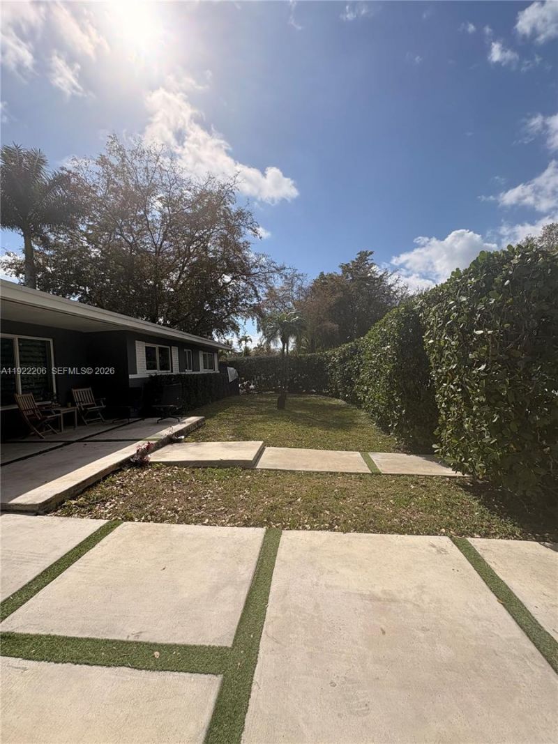 12125 NE 2nd Ave, North Miami, FL 33161 Photo