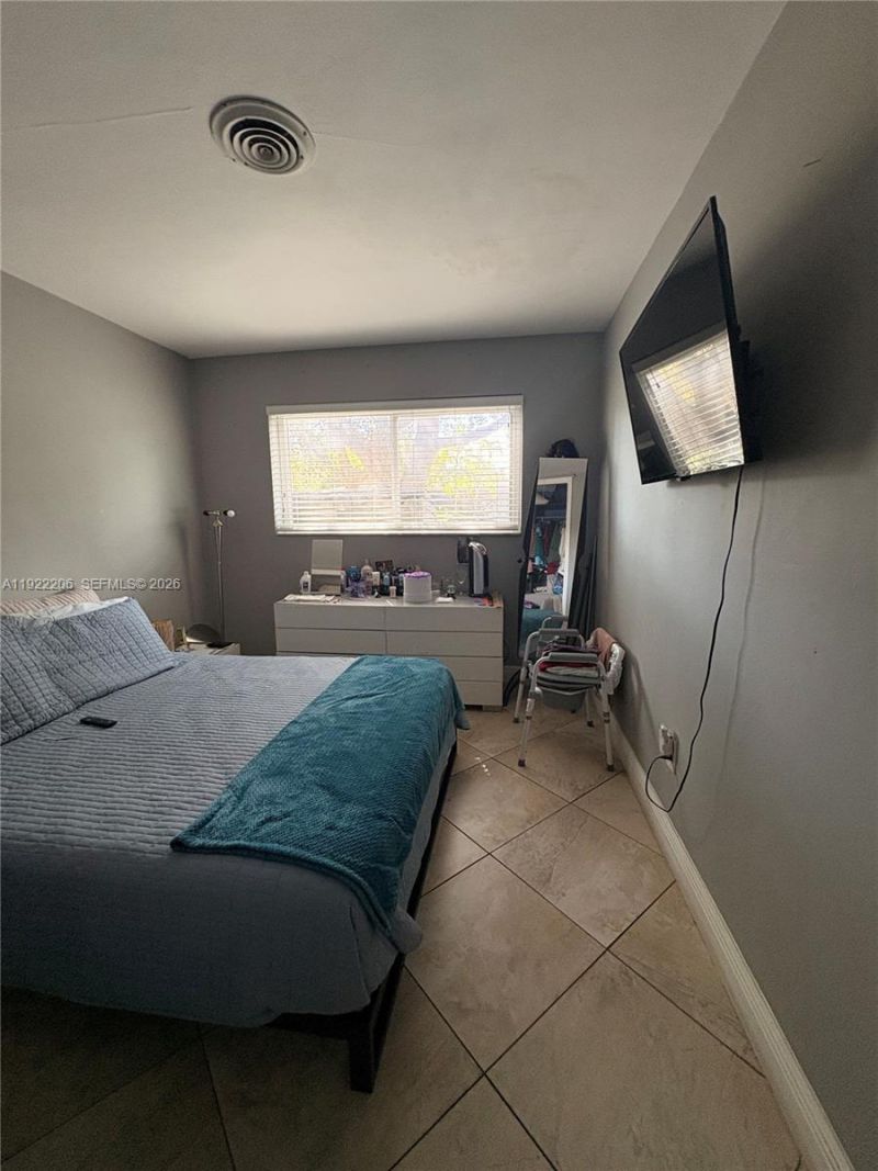 12125 NE 2nd Ave, North Miami, FL 33161 Photo