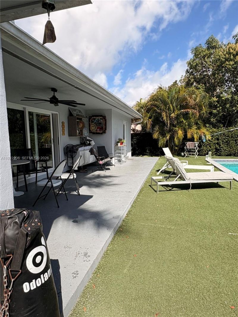 12125 NE 2nd Ave, North Miami, FL 33161 Photo