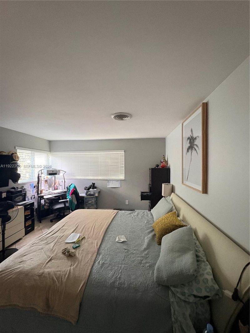 12125 NE 2nd Ave, North Miami, FL 33161 Photo