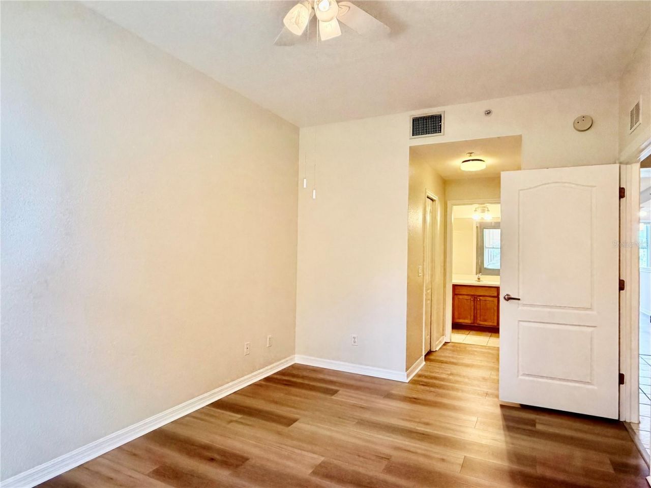 819 Fairwaycove Lane, Unit 102, Bradenton, FL 34212 Photo