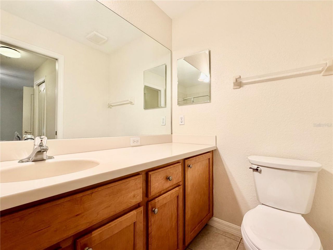 819 Fairwaycove Lane, Unit 102, Bradenton, FL 34212 Photo