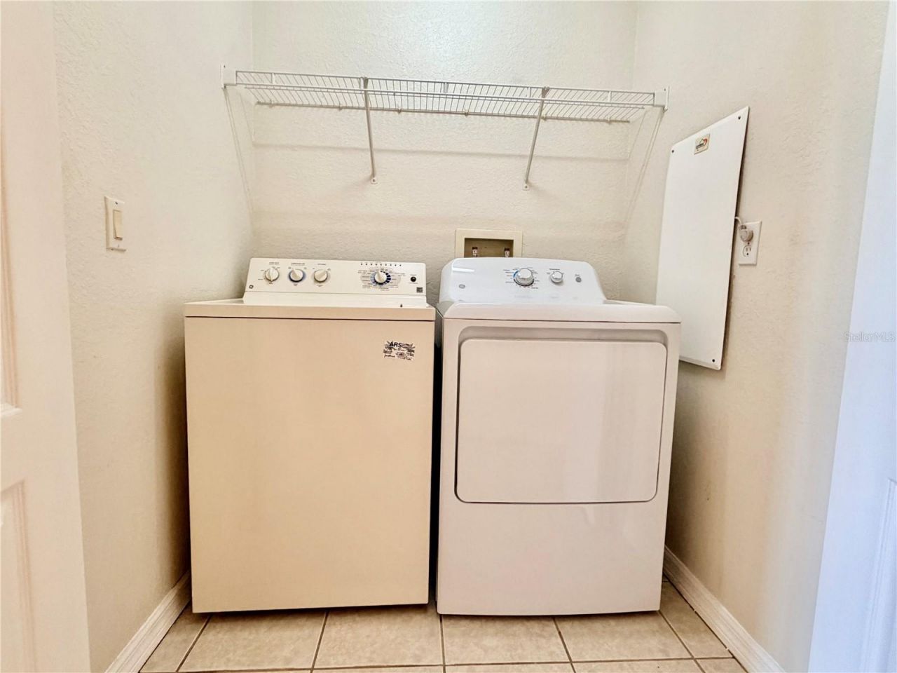 819 Fairwaycove Lane, Unit 102, Bradenton, FL 34212 Photo