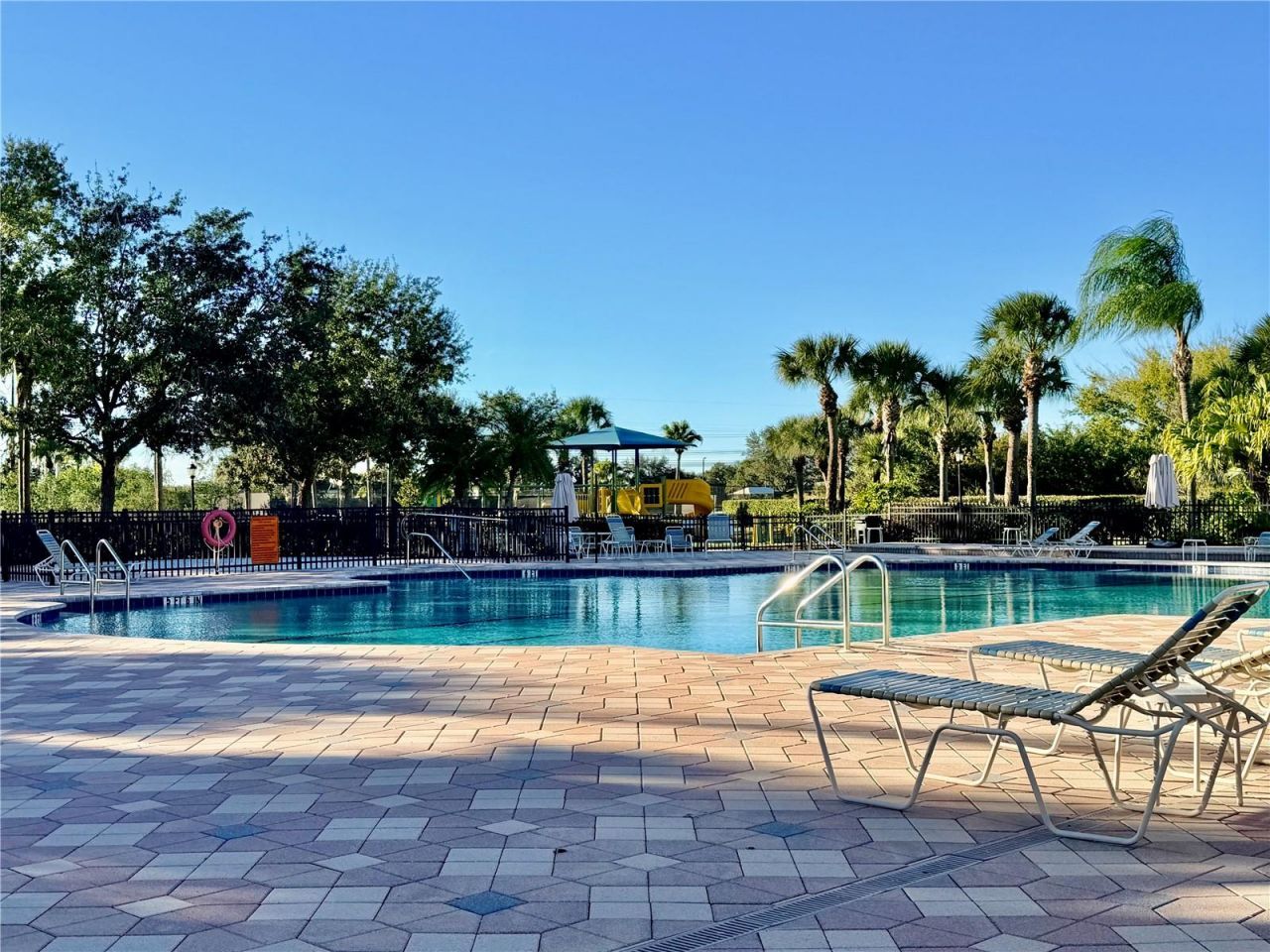 819 Fairwaycove Lane, Unit 102, Bradenton, FL 34212 Photo