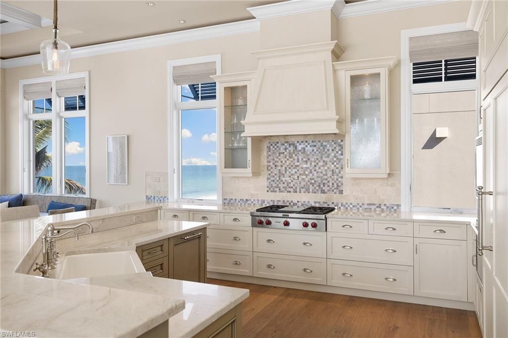 110 Kaula Ln, Bonita Springs, FL 34134 Photo