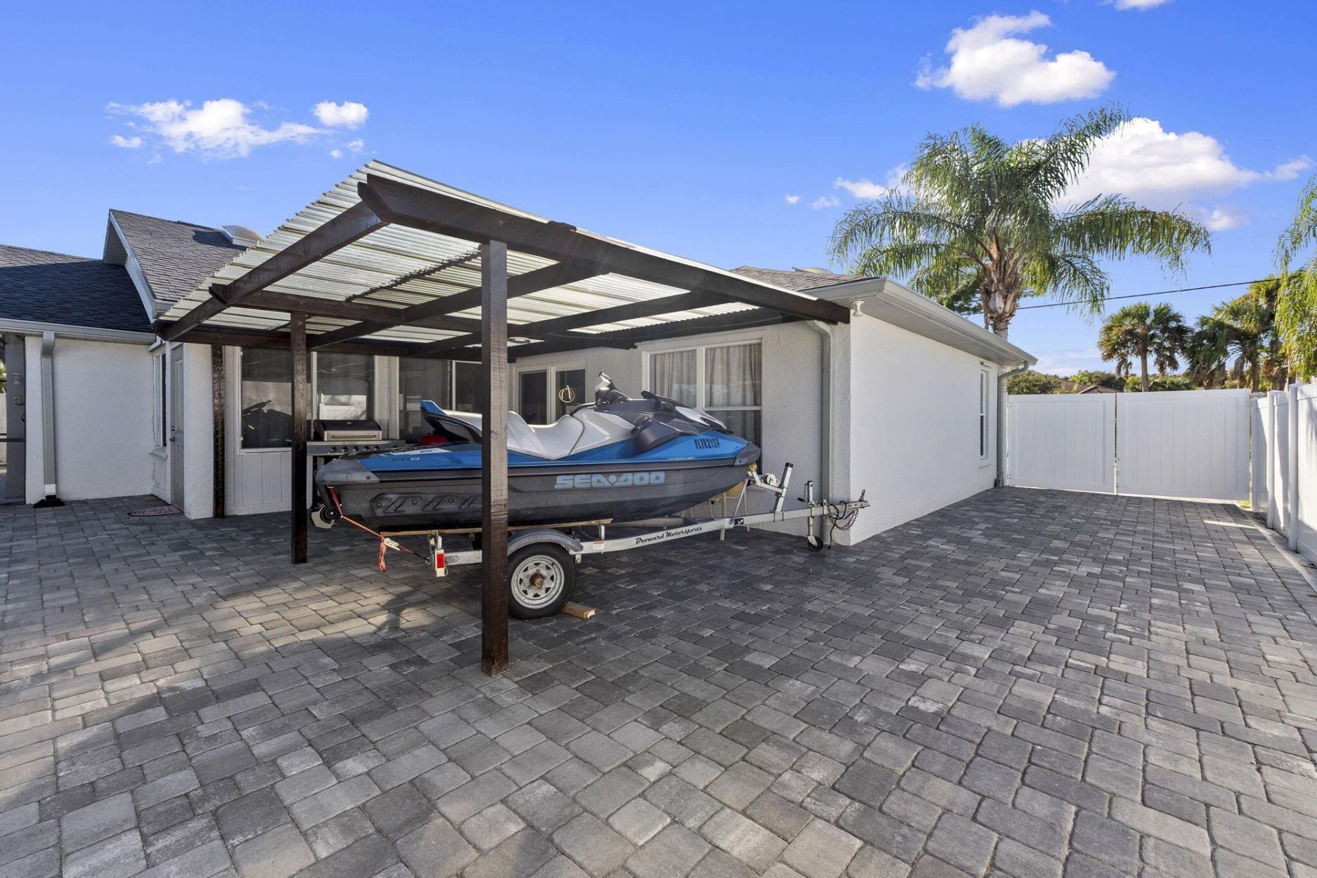 2471 SE Leithgow Street, Port Saint Lucie, FL 34952 Photo