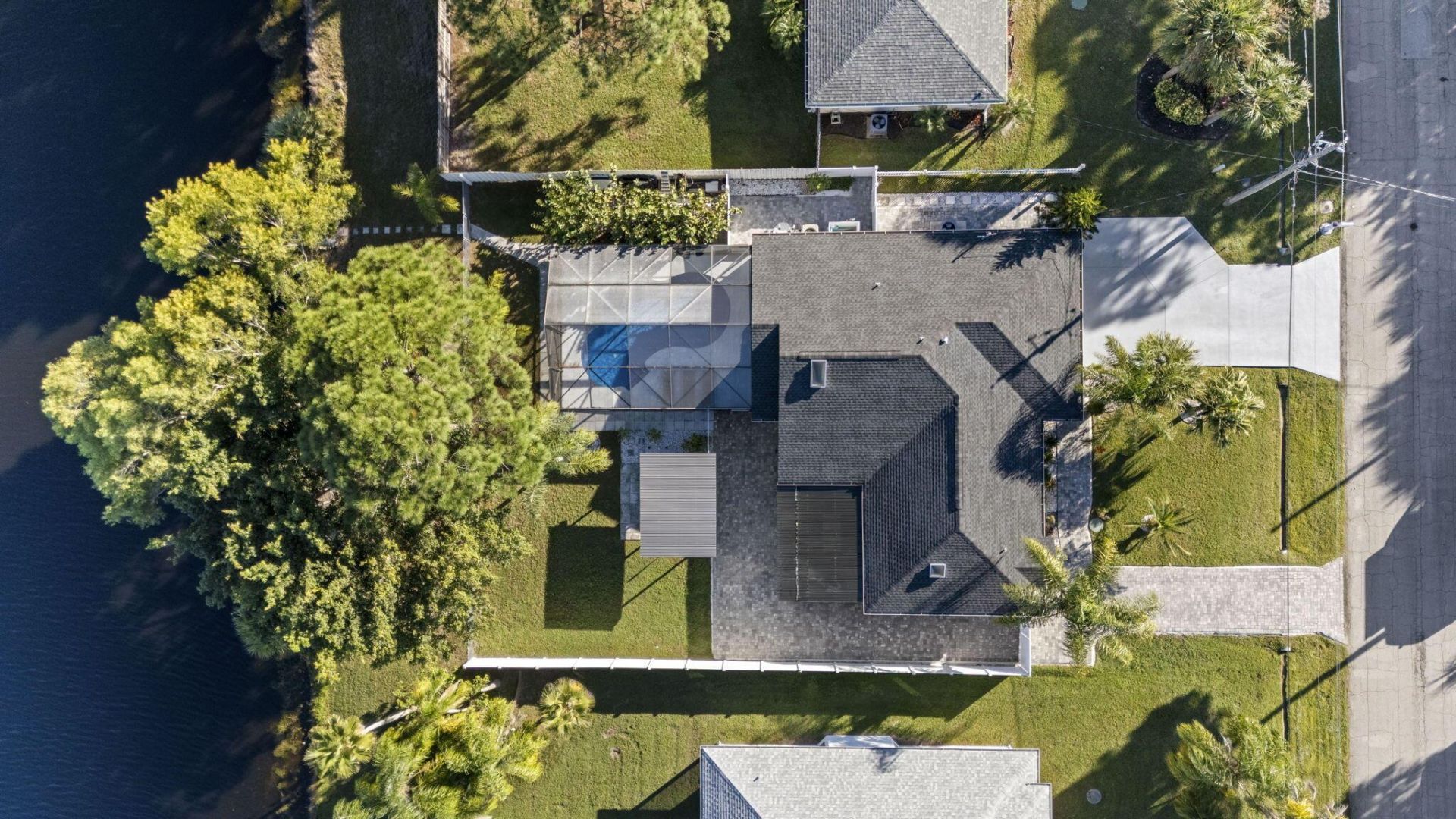 2471 SE Leithgow Street, Port Saint Lucie, FL 34952 Photo