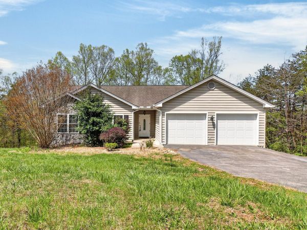 1715 Morewood RD, Hardy, VA 24101