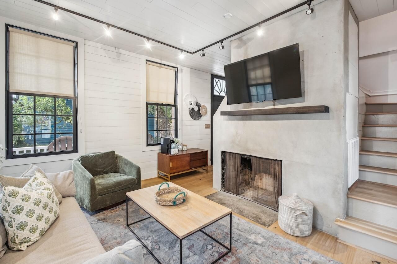 179 St Philip Street Photo 29