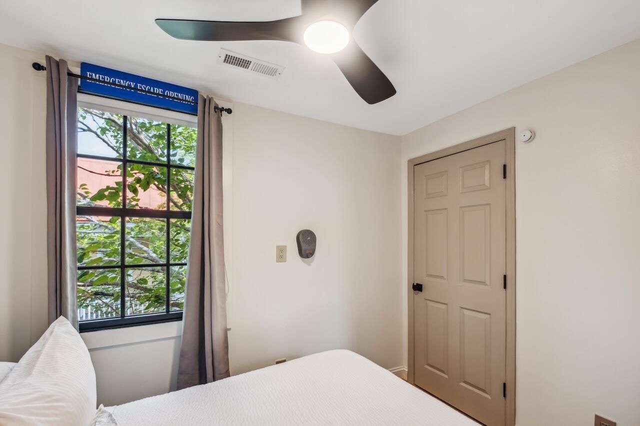 179 St Philip Street Photo 47