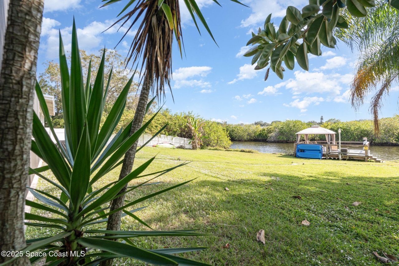 1304 Lichty Street Ne, Palm Bay, FL 32905 Photo