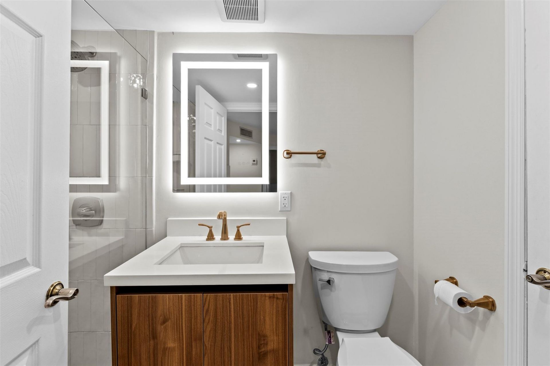 1280 S Alhambra Circle, Unit 2112, Coral Gables, FL 33146 Photo