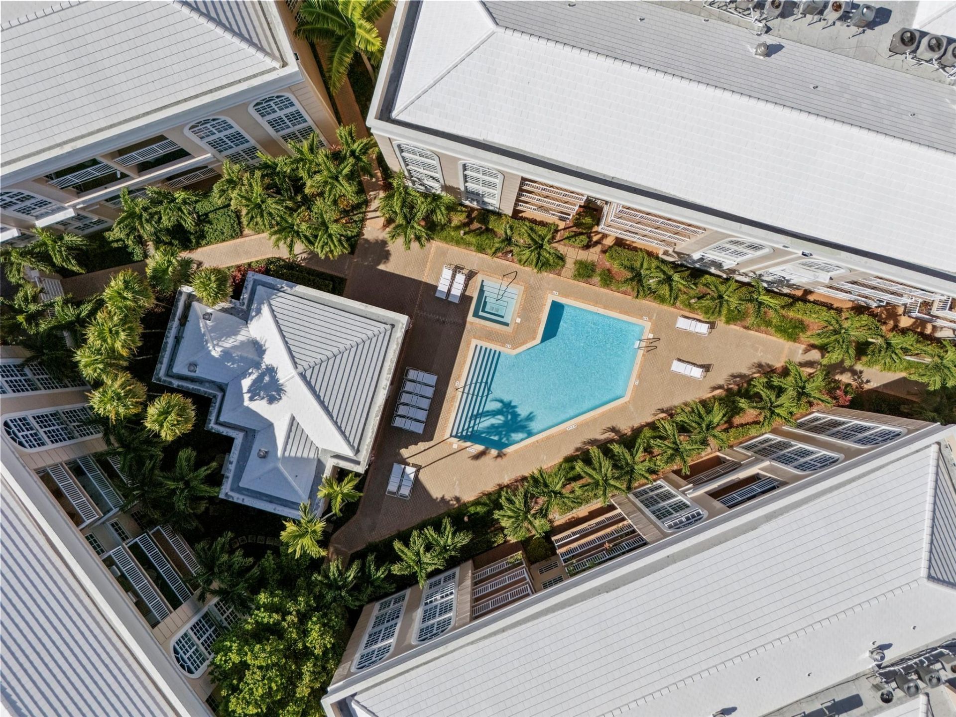 1280 S Alhambra Circle, Unit 2112, Coral Gables, FL 33146 Photo