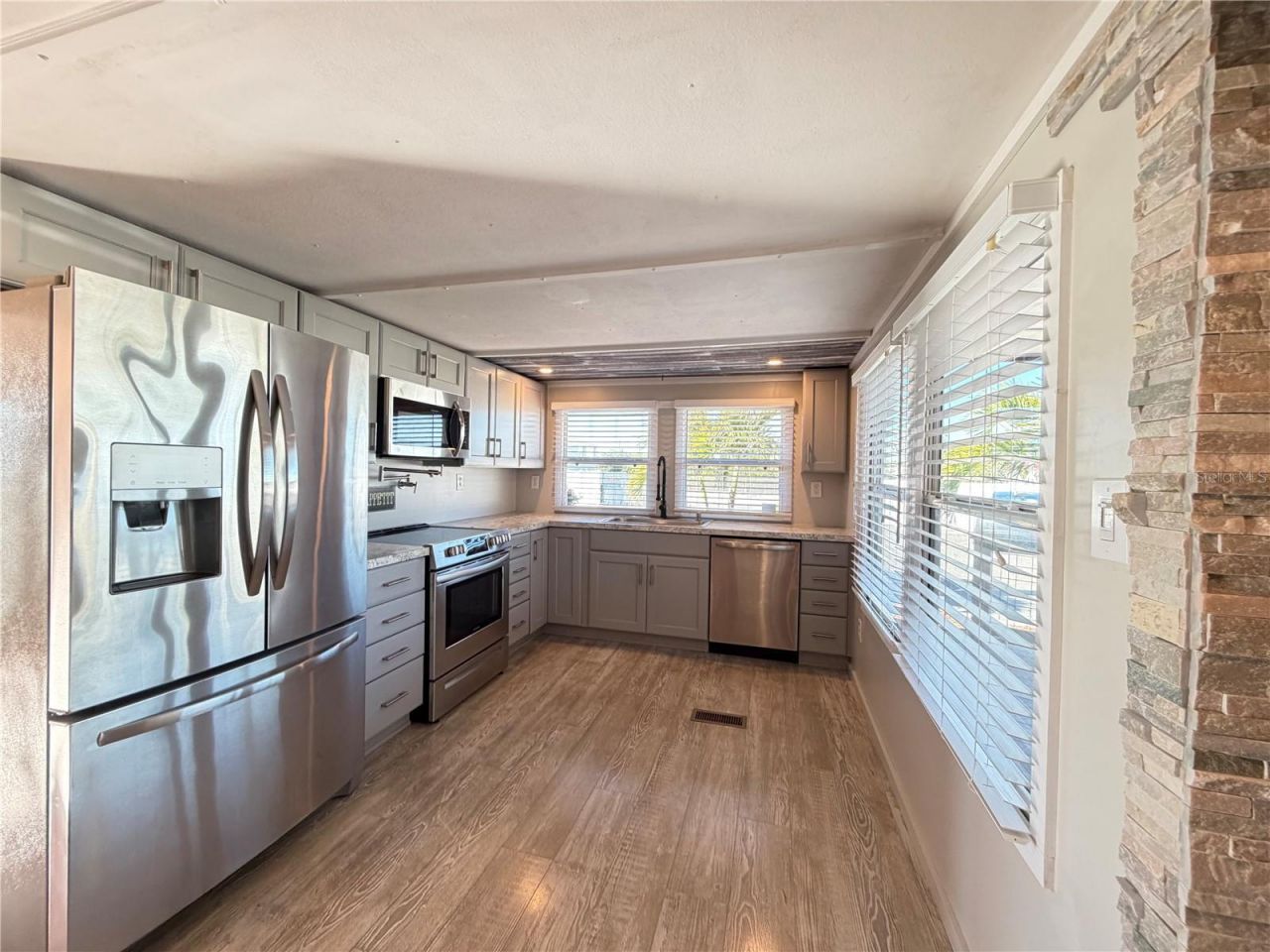 2216 Pennsylvania Avenue, Bradenton, FL 34207 Photo