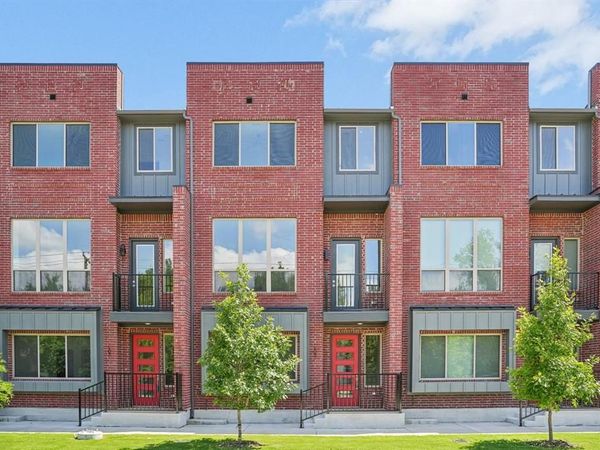 2524 Havenhurst Street, Unit 102, Farmers Branch, TX 75234