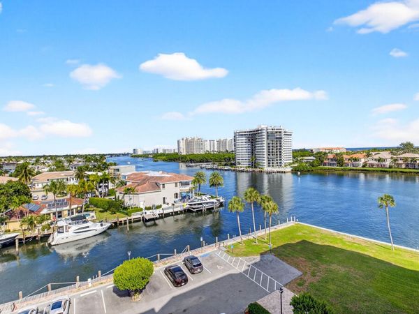 899 Jeffery Street, Unit 710, Boca Raton, FL 33487
