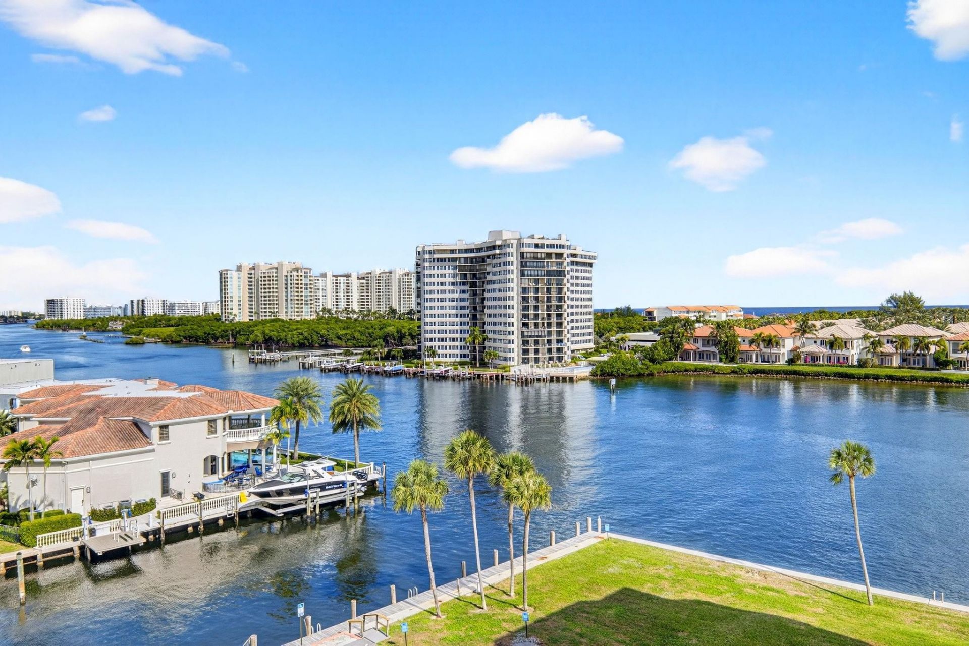 899 Jeffery Street, Unit 710, Boca Raton, FL 33487 Photo