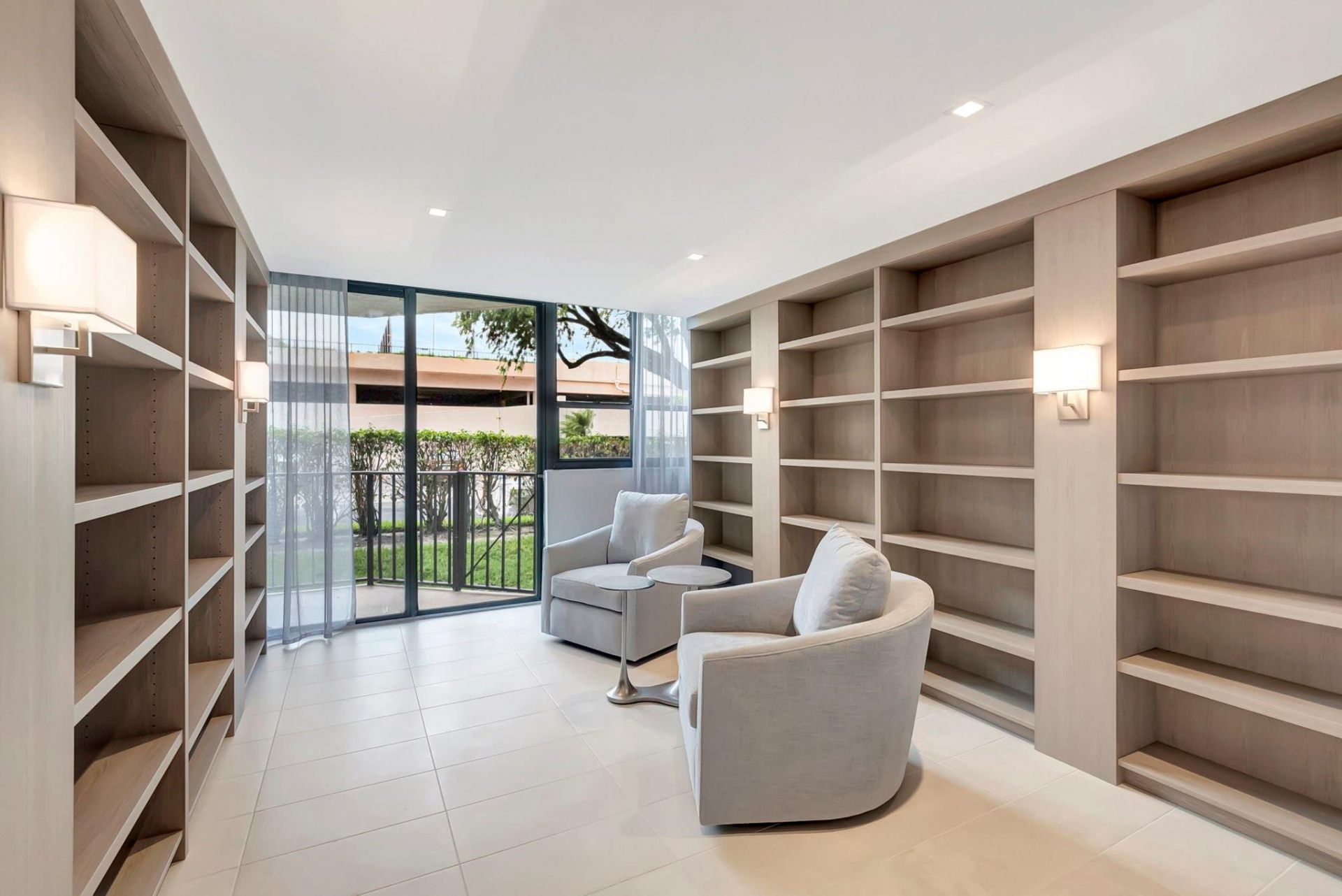 899 Jeffery Street, Unit 710, Boca Raton, FL 33487 Photo