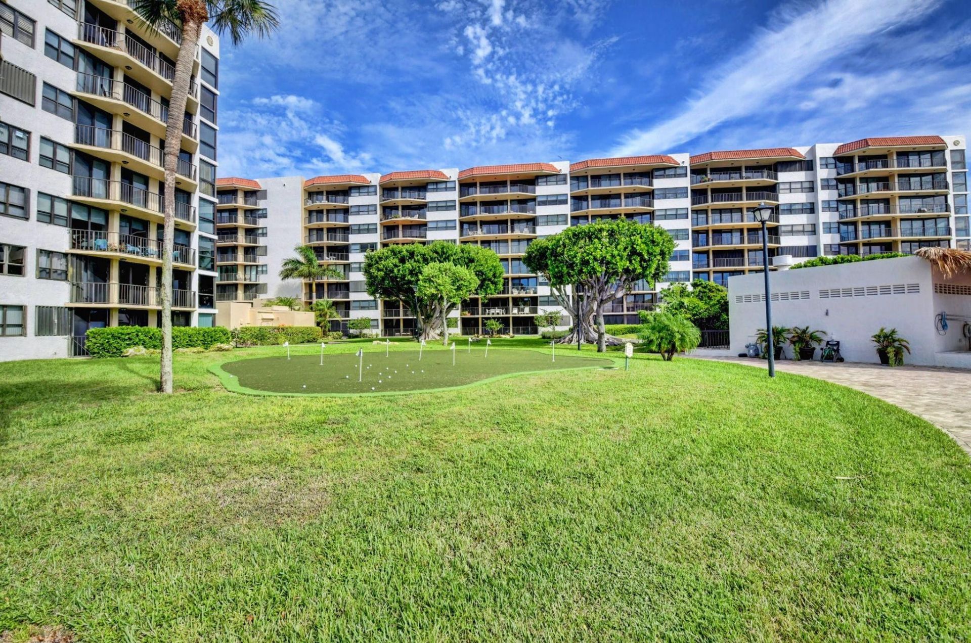 899 Jeffery Street, Unit 710, Boca Raton, FL 33487 Photo