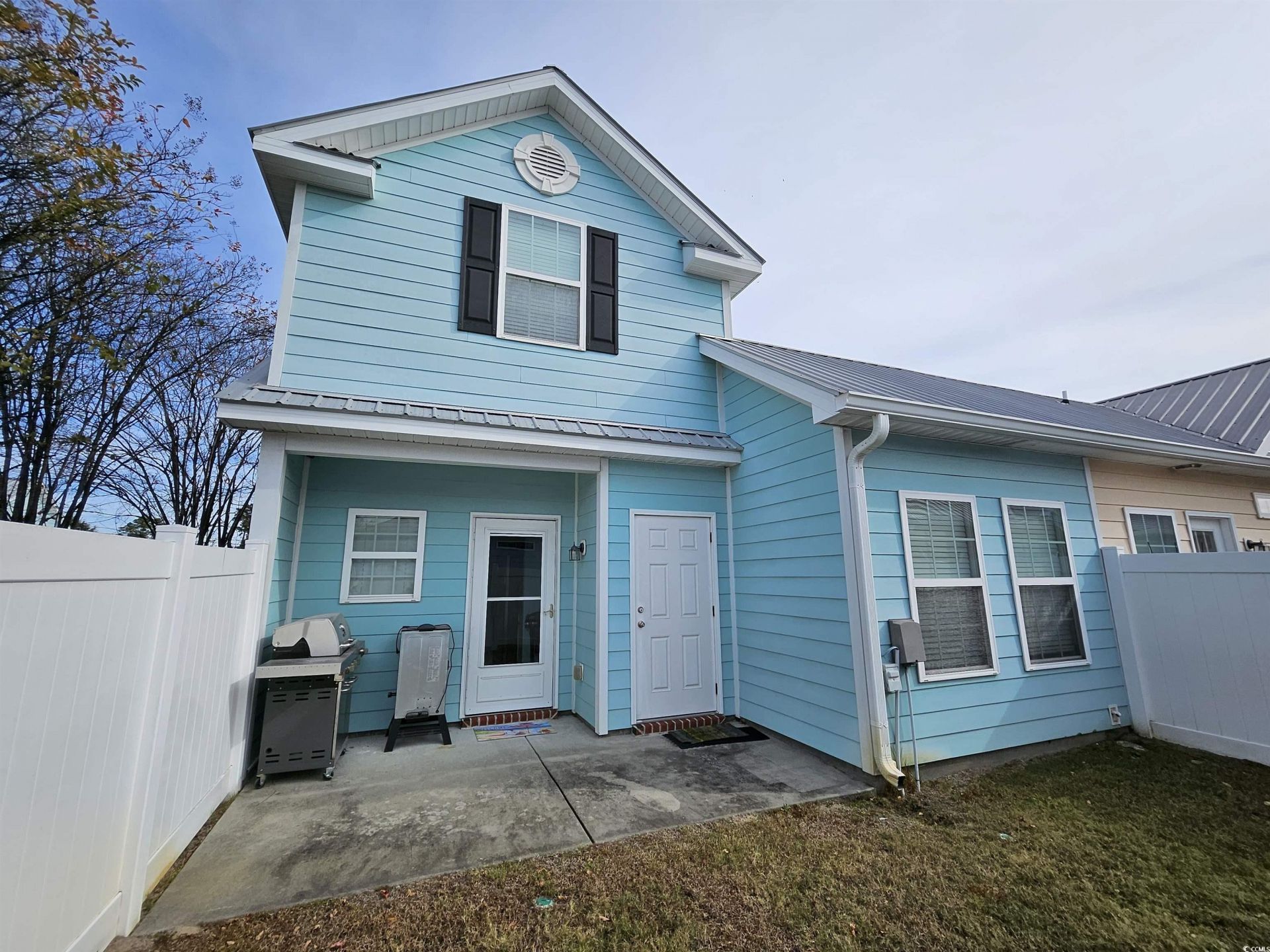 629 Surfsong Way Photo 17