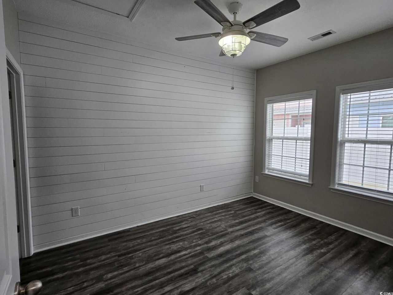 629 Surfsong Way Photo 8